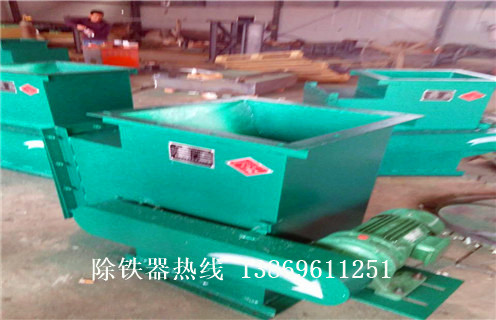 管道除鐵器，黑龍江不銹鋼管道除鐵器_黑龍江不銹鋼管道除鐵器廠家應(yīng)用安裝示意圖型12000高斯_可定制工作原理