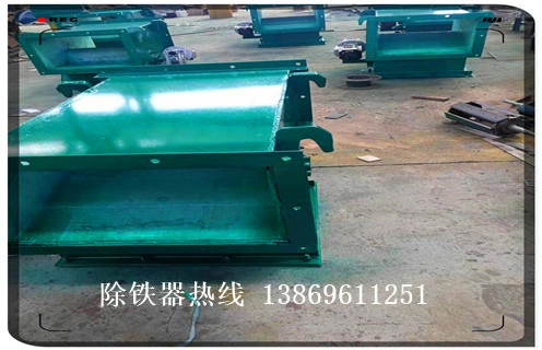 管道強(qiáng)磁除鐵器，吉林管道強(qiáng)磁除鐵器_吉林管道強(qiáng)磁除鐵器廠家應(yīng)用安裝示意圖型12000高斯_可定制工作原理